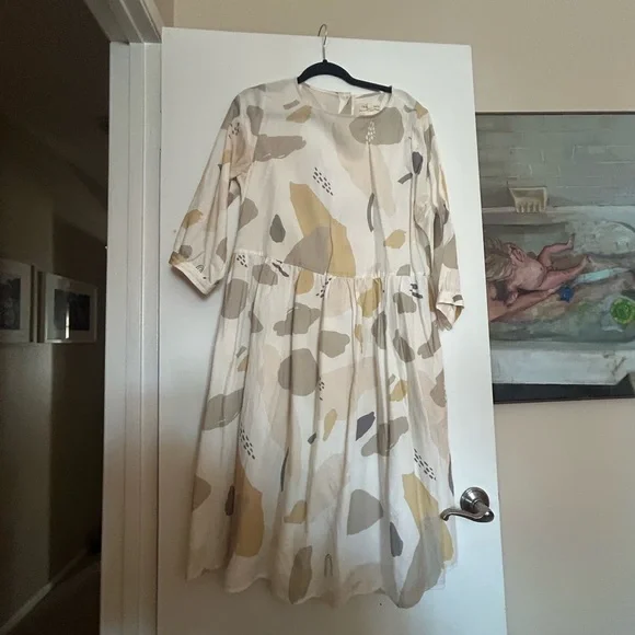 Tradlands Nova Midi Dress
Caroline Print - Picture 3 of 8